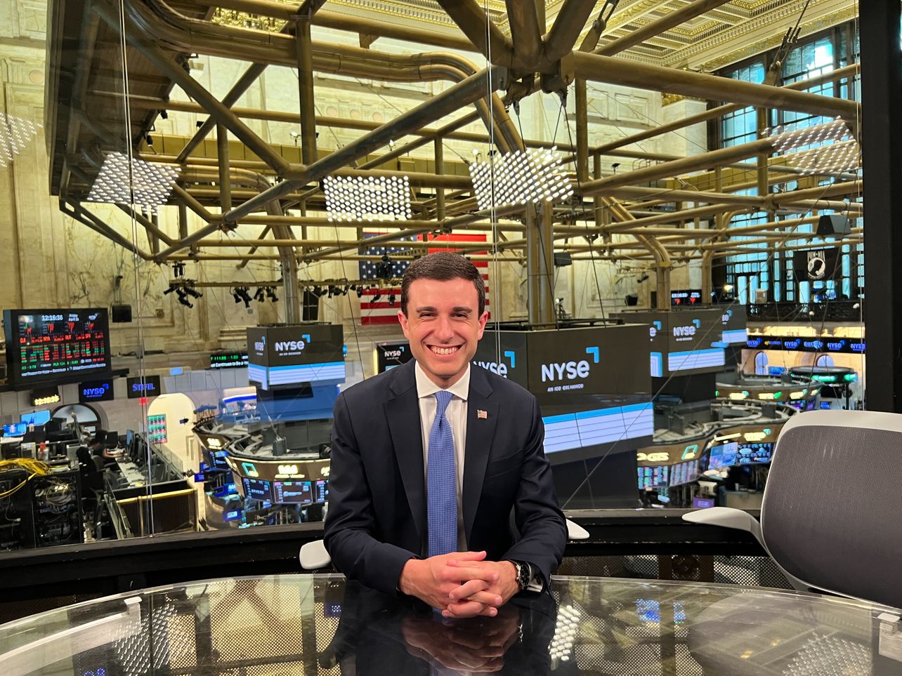 Richard Lorenzen - CEO of Fifth Avenue Brands